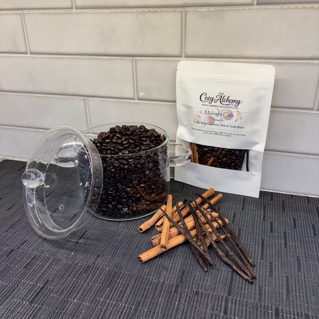 Midnight Café all-natural simmer pot with whole coffee beans and cinnamon sticks — The Cozy Alchemy